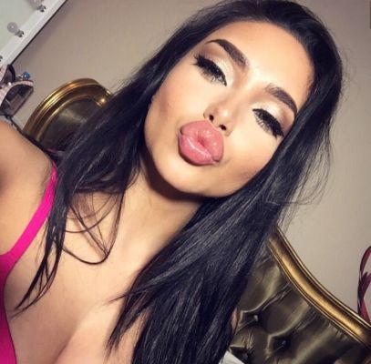 Катя — секс за деньги в Сочи от 10000 руб. в час