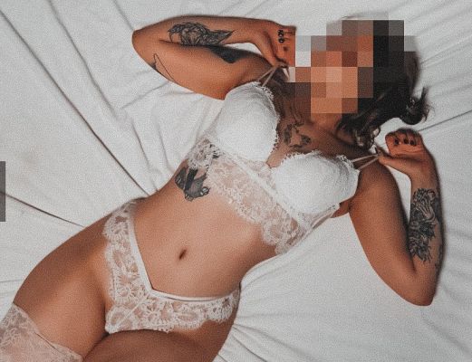 молодая шлюшка Эмма — анкета девушки