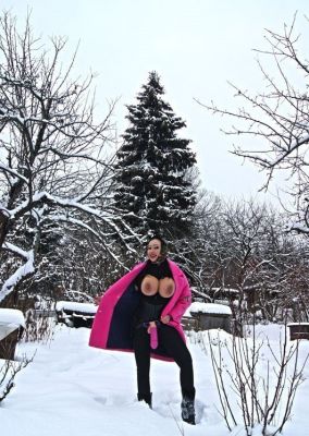 зрелая негритянка Саша, работает 24 7