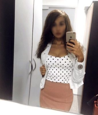 Куртизанка Зара (вес: 58, рост: 171)